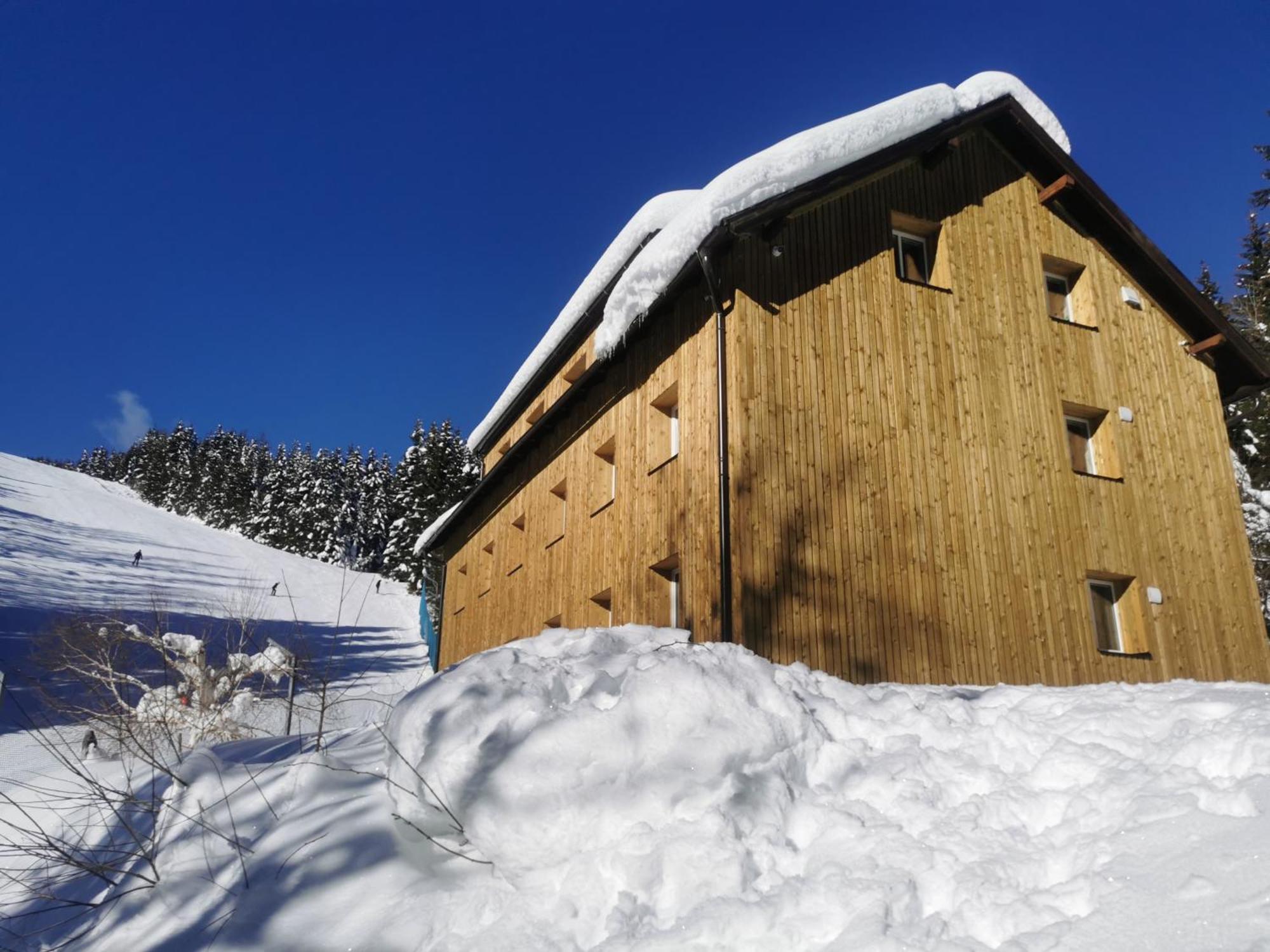 Apartments Rogla Jurgovo - Ski In Ski Out Lukanja ภายนอก รูปภาพ